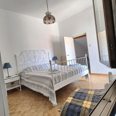 Countryhouse Traversa Du Furnu Imperia Bagian luar foto
