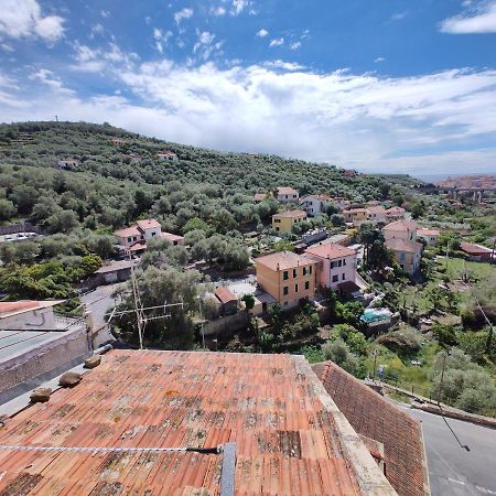 Countryhouse Traversa Du Furnu Imperia Bagian luar foto