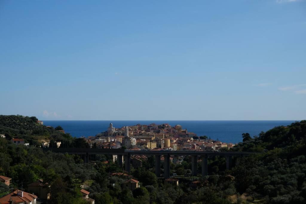 Countryhouse Traversa Du Furnu Imperia Bagian luar foto